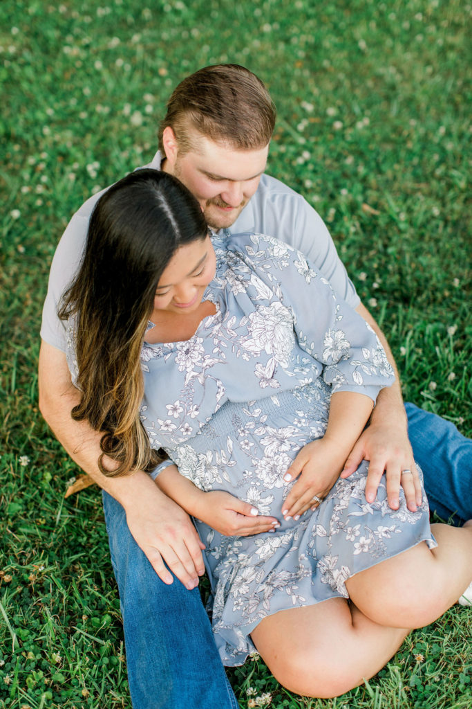 Summer Maternity Photos in DC